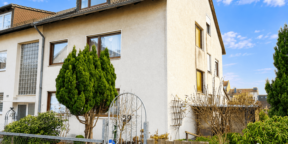 Einfamilienhaus Kassel Niederzwehren - 8 Zimmer, 205 m&sup2;, 385.000&euro; | Angebot:27254421