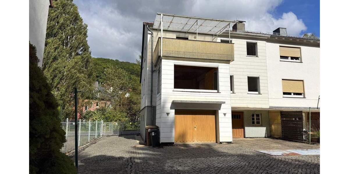 Doppelhaushälfte Helsa - 5 Zimmer, 120 m&sup2;, 129.000&euro; | Angebot:26156461