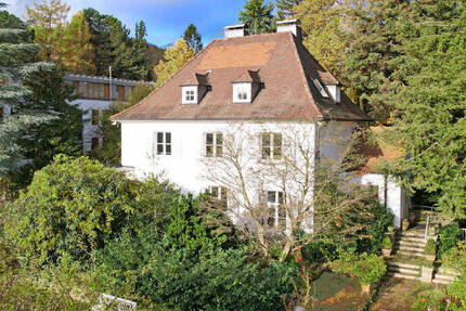 Attraktives 1-2 Familienhaus auf 1903 m² Grundstück, Kassel-Mulang 7 zimmer
