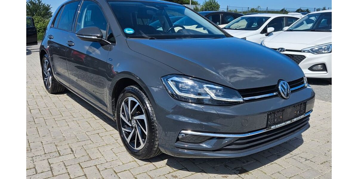 VW Golf 138.764 km 13.450 &euro; Calden 34379