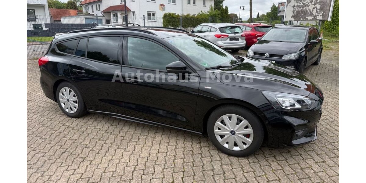 Ford Focus 178.000 km 9.349 &euro; Calden 34379
