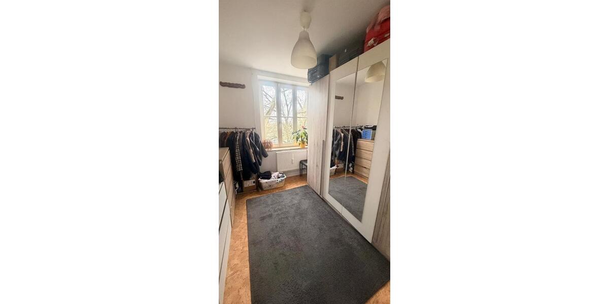 Etagenwohnung Kassel Philippinenhof-Warteberg - 3 Zimmer, 44 m&sup2;, 324&euro; | Angebot:25253679