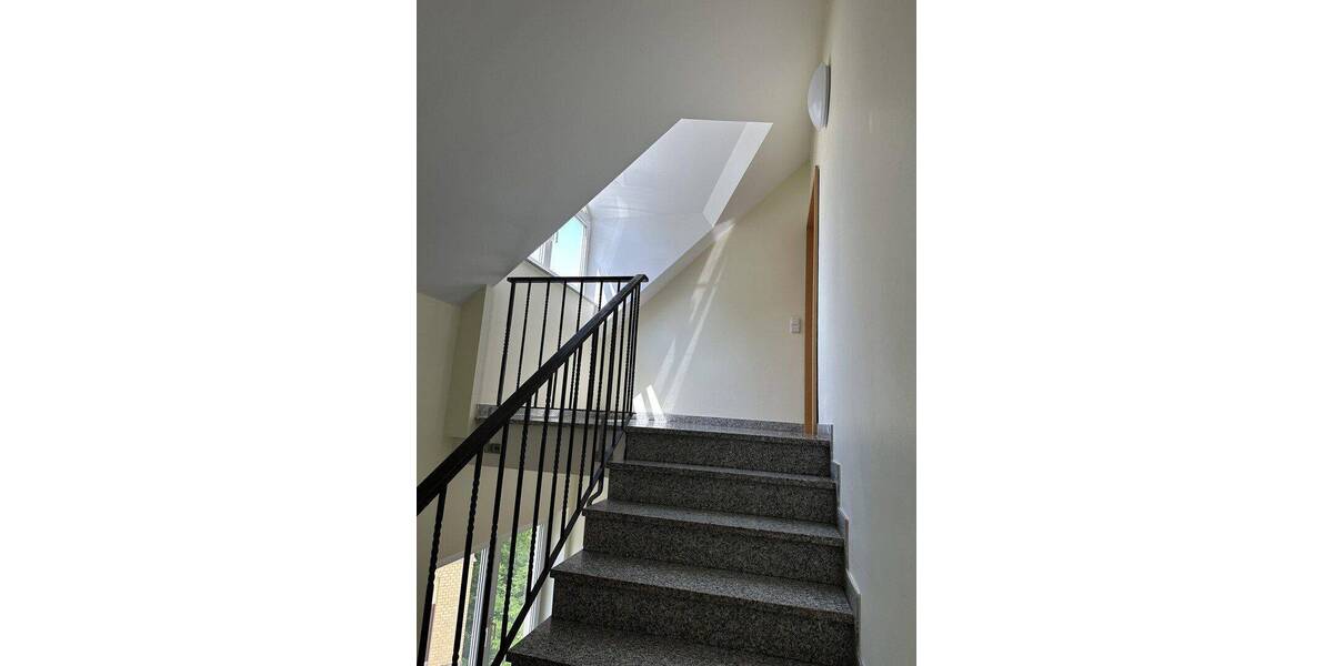 Etagenwohnung Kassel Bad Wilhelmshöhe - 3 Zimmer, 106 m&sup2;, 1.100&euro; | Angebot:26825326