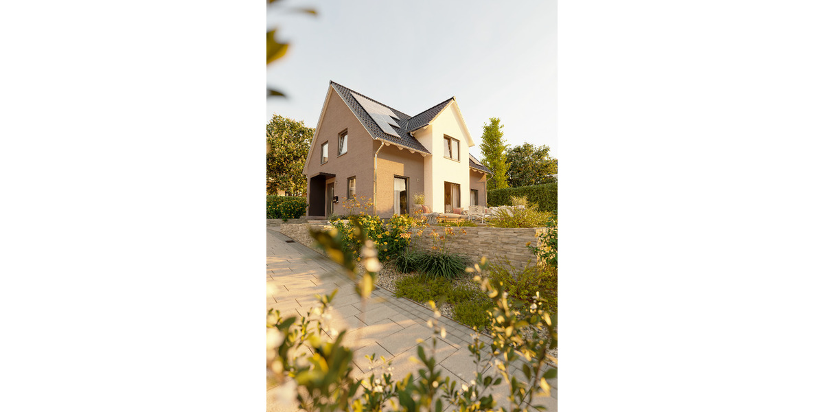 Einfamilienhaus Grebenstein - 6 Zimmer, 176 m&sup2;, 292.990&euro; | Angebot:25800297