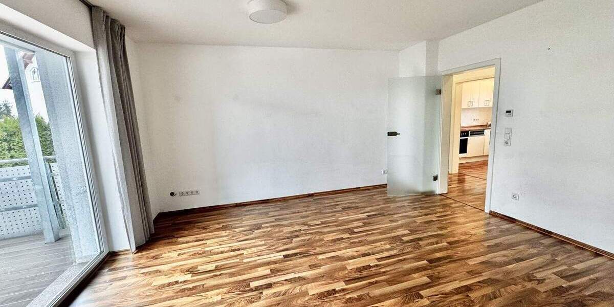 Etagenwohnung Fuldatal Ihringshausen - 4 Zimmer, 99 m&sup2;, 274.000&euro; | Angebot:25707527