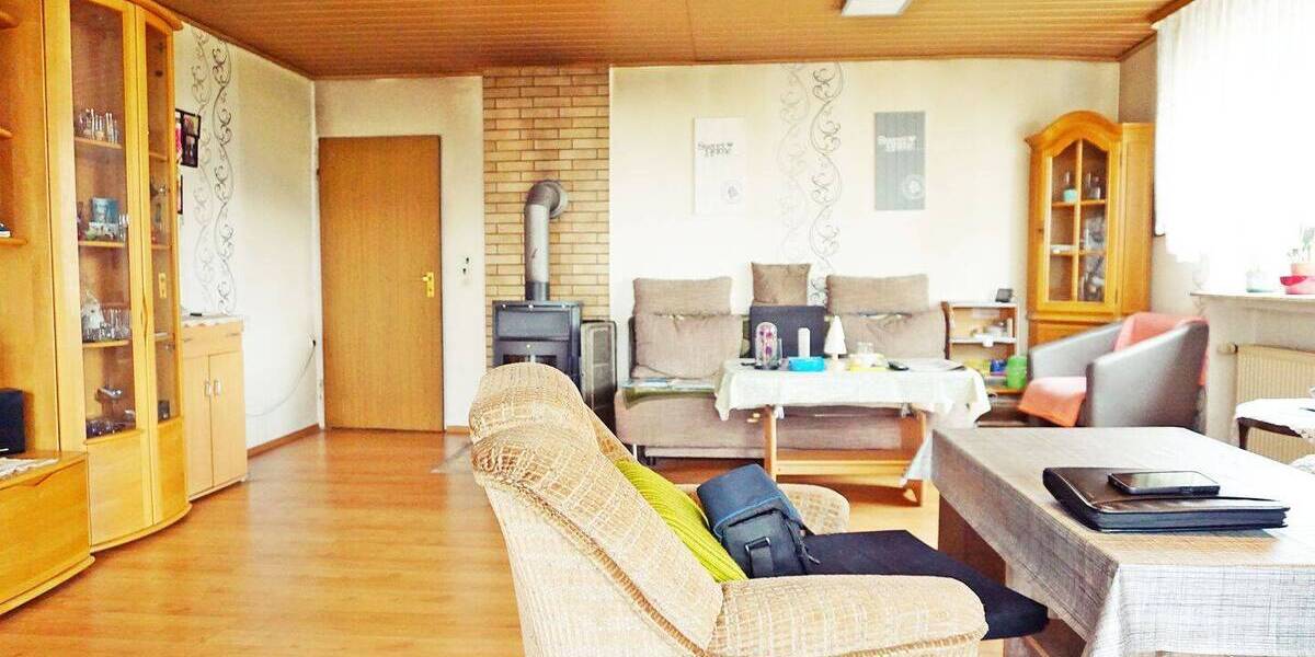 Terrassenwohnung Breuna Oberlistingen - 3 Zimmer, 97 m&sup2;, 64.800&euro; | Angebot:26243000