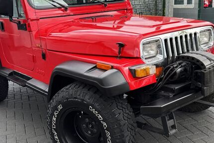 Jeep Wrangler 121.000 km 13.999 &euro; Kassel 34123