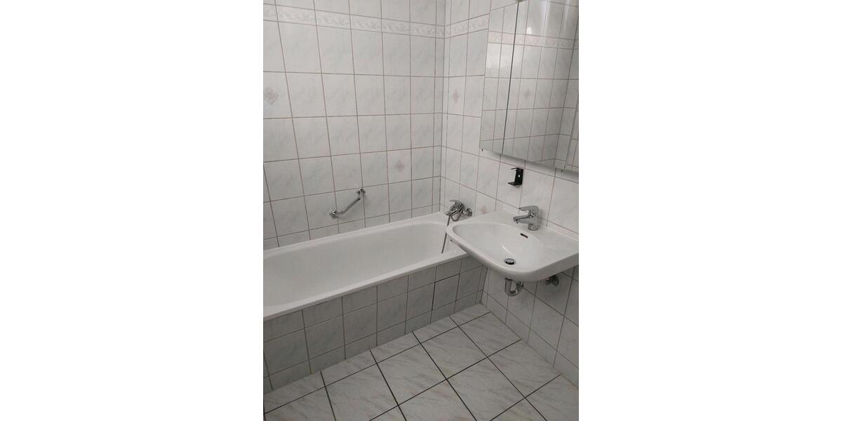 Etagenwohnung Kassel Philippinenhof-Warteberg - 3 Zimmer, 73 m&sup2;, 1.100&euro; | Angebot:26648514