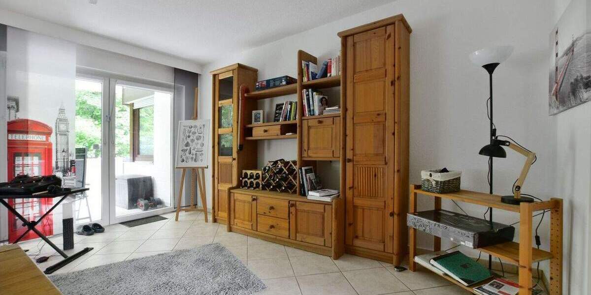 Etagenwohnung Kassel Bad Wilhelmshöhe - 3 Zimmer, 86 m&sup2;, 269.000&euro; | Angebot:25660889