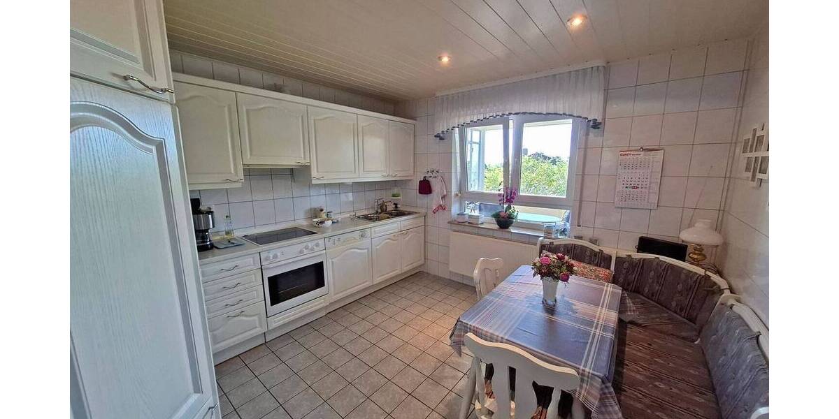 Etagenwohnung Kassel Jungfernkopf - 3 Zimmer, 104 m&sup2;, 379.000&euro; | Angebot:26815886