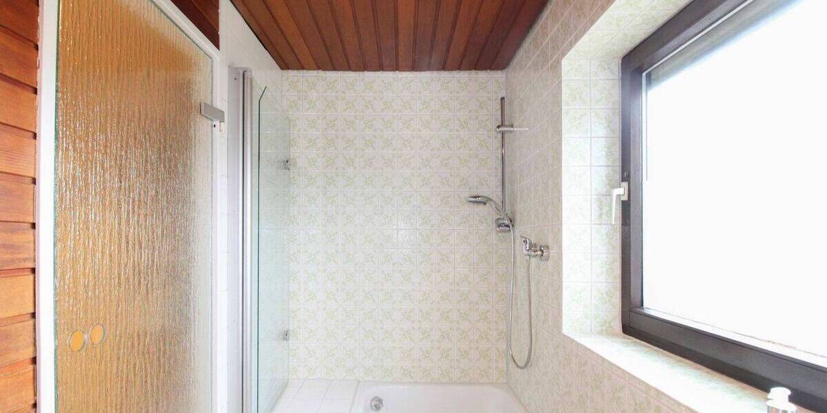 Reihenmittelhaus Kassel Fasanenhof - 3 Zimmer, 76 m&sup2;, 195.000&euro; | Angebot:26689238