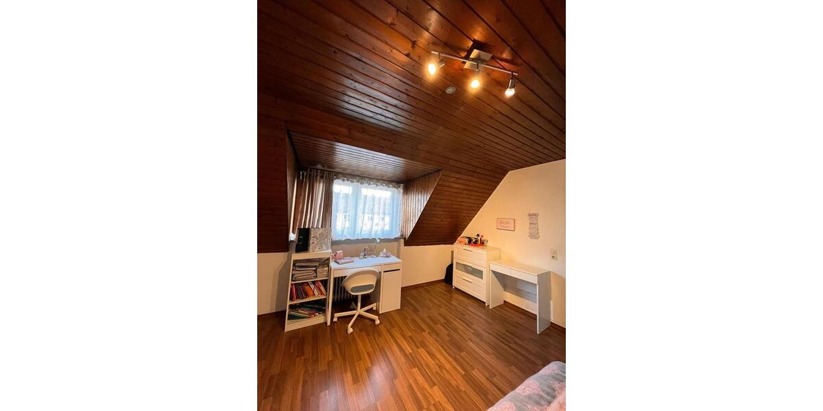 Dachgeschoßwohnung Kassel Vorderer Westen - 2 Zimmer, 41 m&sup2;, 139.000&euro; | Angebot:26412609