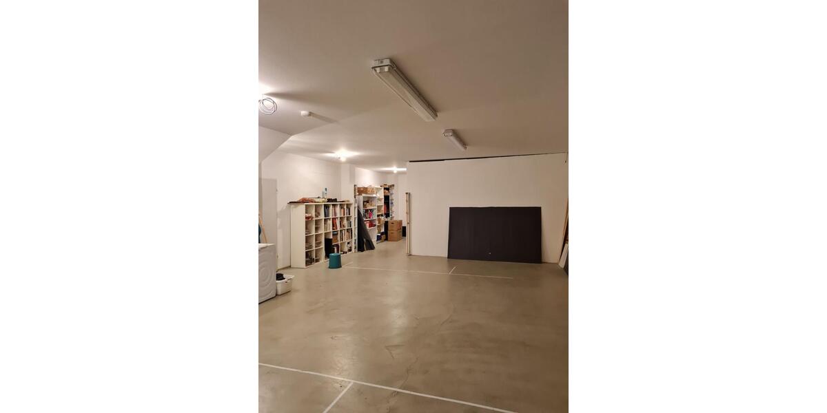 Gewerbeobjekt Kassel Philippinenhof-Warteberg - 1.511&euro; | Angebot:24771338