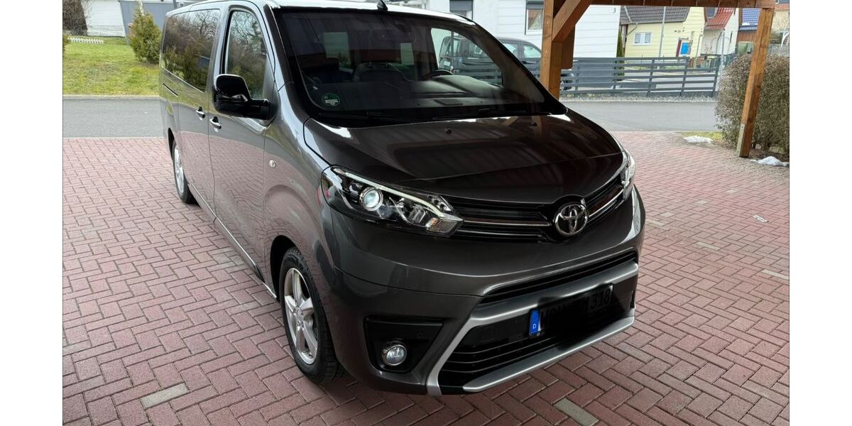 Toyota Proace (Verso) 29.100 km 41.700 &euro; Naumburg,Hessen 34311
