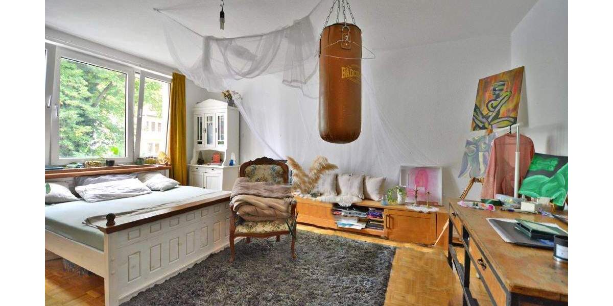 Frei werdende 3-ZKB mit Balkon, KS-Königstor 3 zimmer