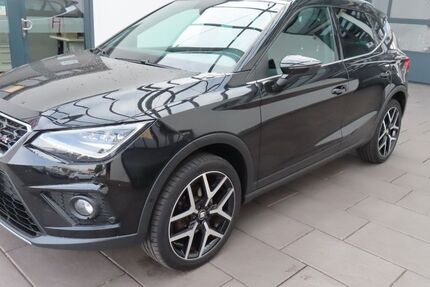 Seat Arona 44.885 km 16.885 € Kassel 34123