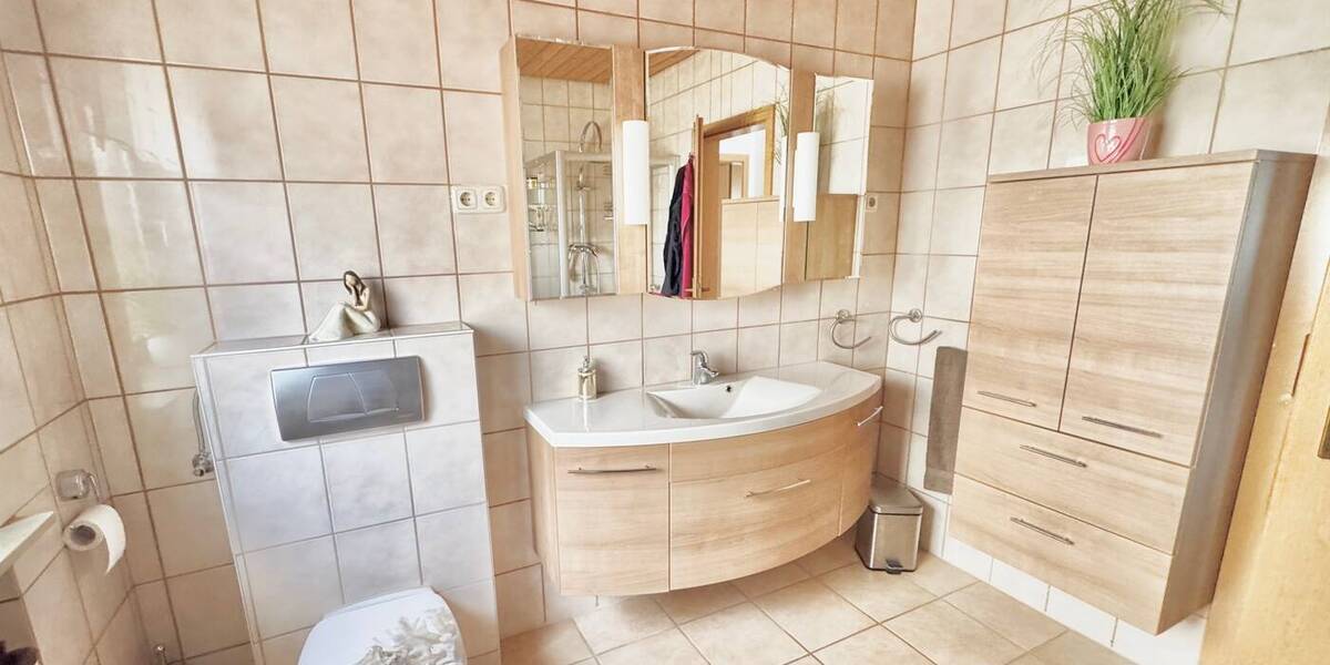 Mehrfamilienhaus, Wohnhaus Schauenburg / Breitenbach Breitenbach - 8 Zimmer, 221 m&sup2;, 345.000&euro; | Angebot:25747179