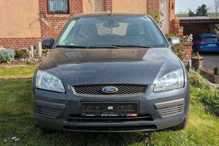 Ford Focus 225.000 km 500 &euro; Gudensberg, Stadt 34281