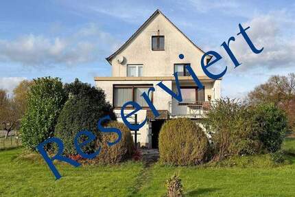 Haus Felsberg / Wolfershausen Wolfershausen - 9 Zimmer, 234 m&sup2;, 249.900&euro; | Angebot:25666369