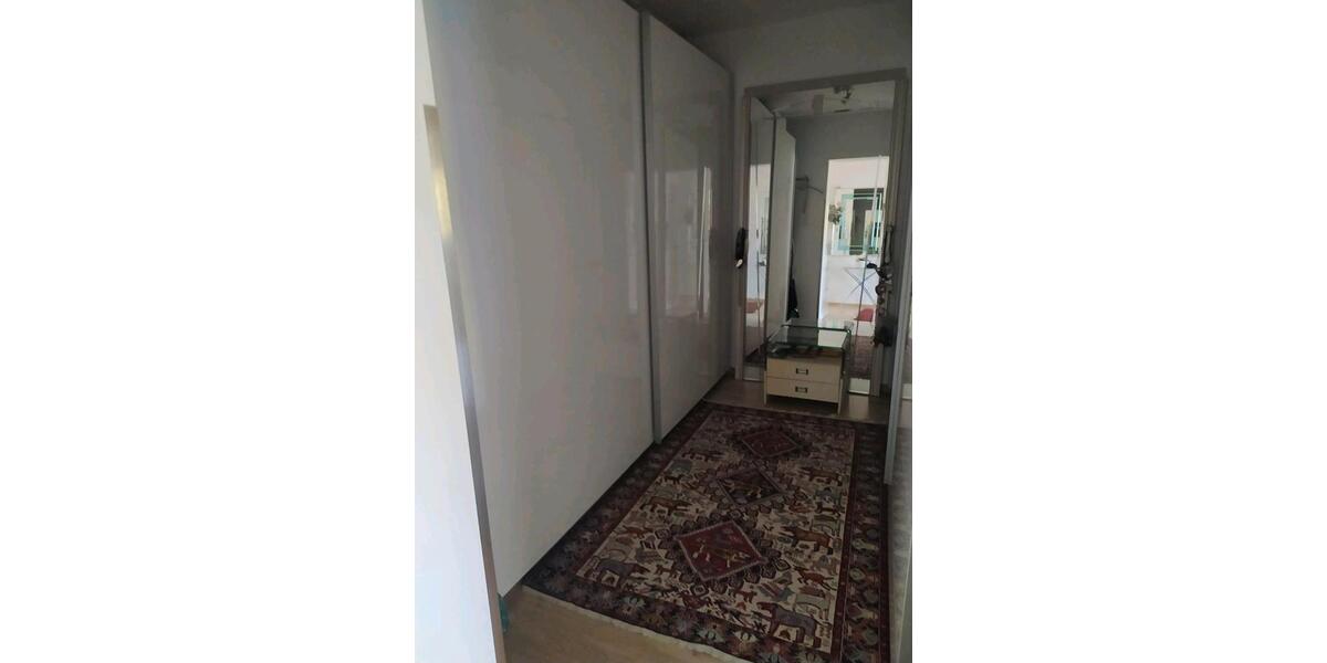 Etagenwohnung Kaufungen - 2 Zimmer, 90 m&sup2;, 205.000&euro; | Angebot:23753260