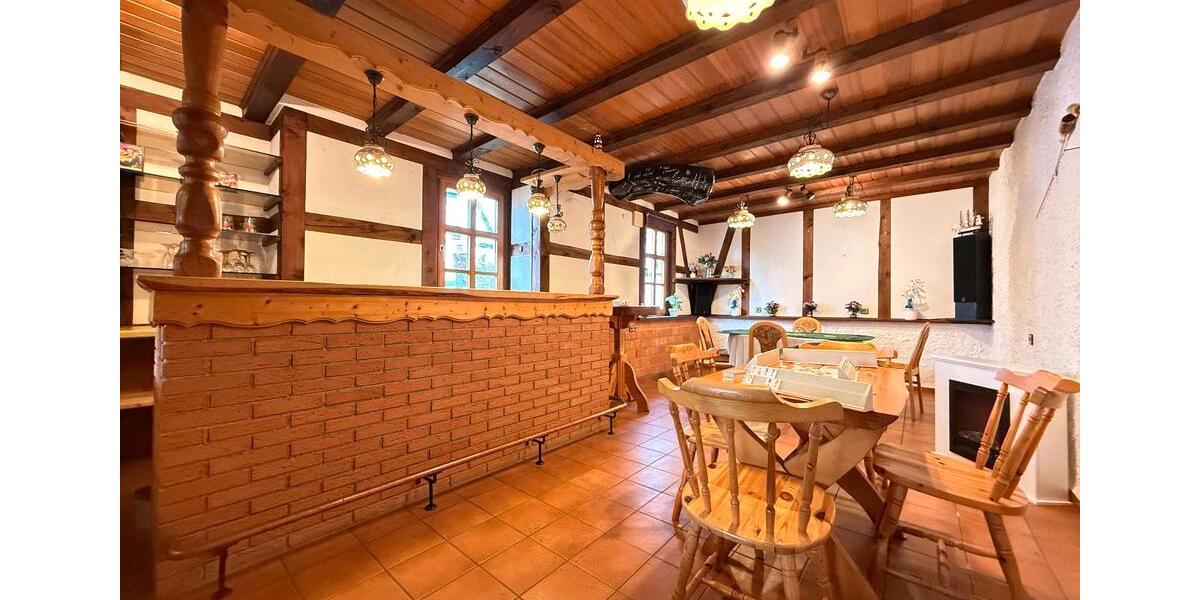 Mehrfamilienhaus, Wohnhaus Körle - 11 Zimmer, 326 m&sup2;, 349.000&euro; | Angebot:27120350