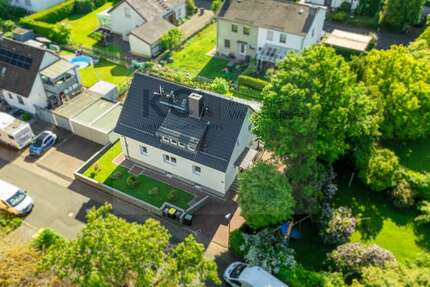 Haus Kassel / Kirchditmold Kirchditmold - 8 Zimmer, 179 m&sup2;, 498.500&euro; | Angebot:27017649