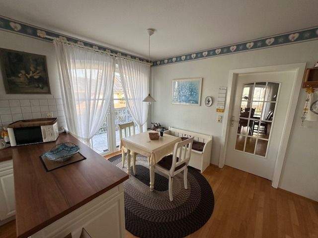 Einfamilienhaus Gudensberg Obervorschütz - 7 Zimmer, 285 m&sup2;, 595.000&euro; | Angebot:25929124