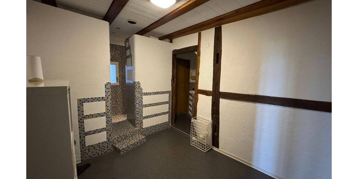 Gewerbeobjekt Fritzlar - 7 Zimmer, 150 m&sup2;, 1.400&euro; | Angebot:25678492