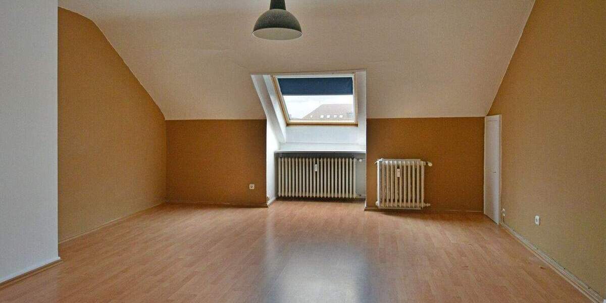 Etagenwohnung Kassel Mitte - 2 Zimmer, 63 m&sup2;, 150.000&euro; | Angebot:25735167