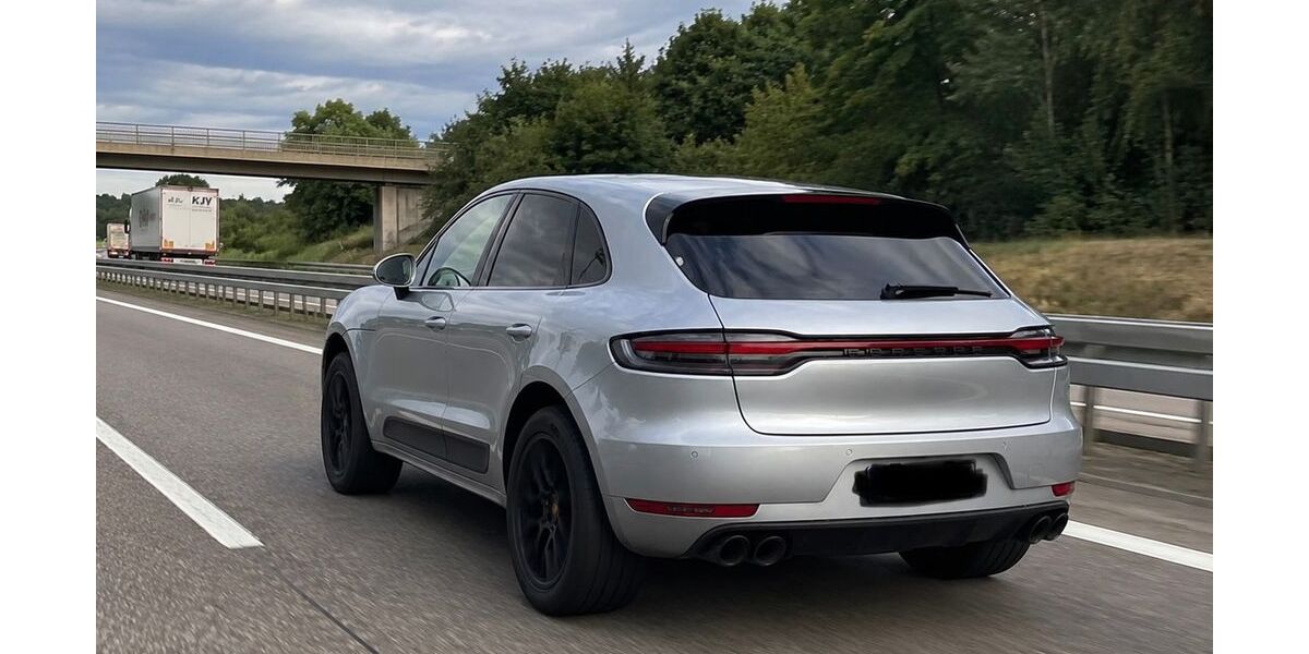 Porsche Macan 111.900 km 43.550 &euro; Kassel 34123