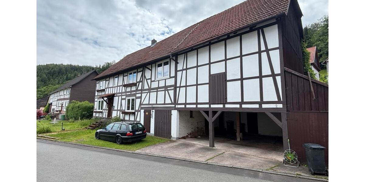 Einfamilienhaus Witzenhausen Blickershausen - 8 Zimmer, 180 m&sup2;, 150.000&euro; | Angebot:27236620