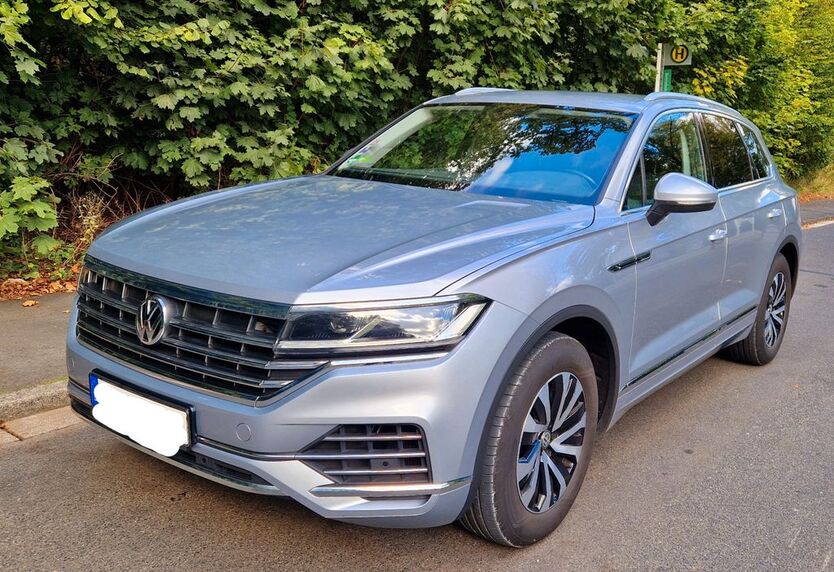 VW Touareg 114.000 km 36.300 € Kassel 34125