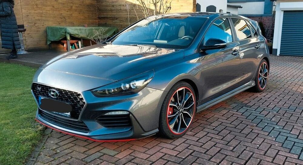 i30