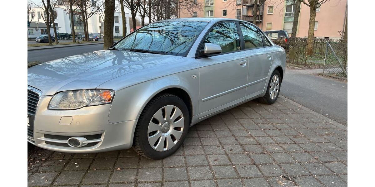 Audi A4 173.000 km 2.850 &euro; Kassel 34132