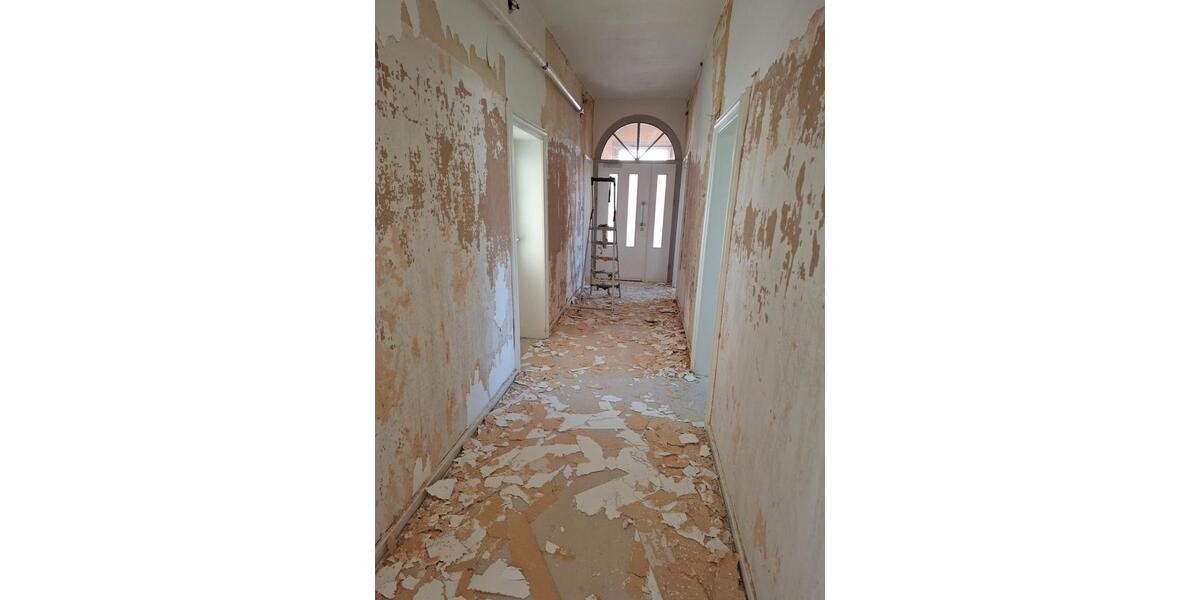 Etagenwohnung Kassel Niederzwehren - 5 Zimmer, 120 m&sup2;, 600&euro; | Angebot:26375812