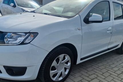 Dacia Logan 123.045 km 5.850 &euro; Calden 34379