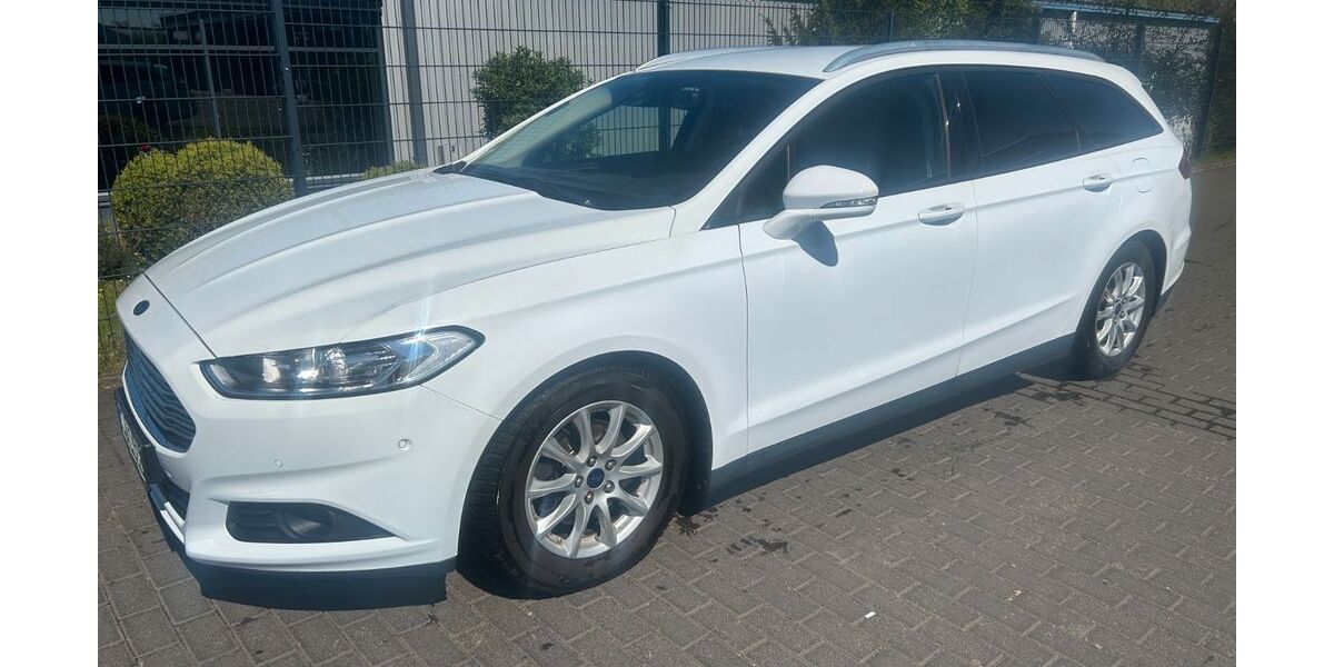 Ford Mondeo 225.400 km 5.900 &euro; Kassel 34132