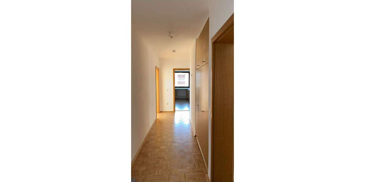 sanierte 3-Zimmer-Mietwohnung mit Südbalkon in zentraler Lage im Musikerviertel & Rathausplatz 3 zimmer