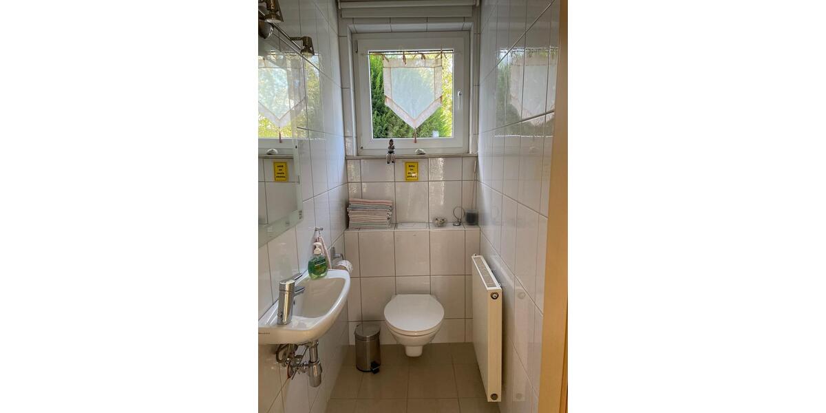 Einfamilienhaus Lohfelden - 3 Zimmer, 110 m&sup2;, 1.500&euro; | Angebot:25753736