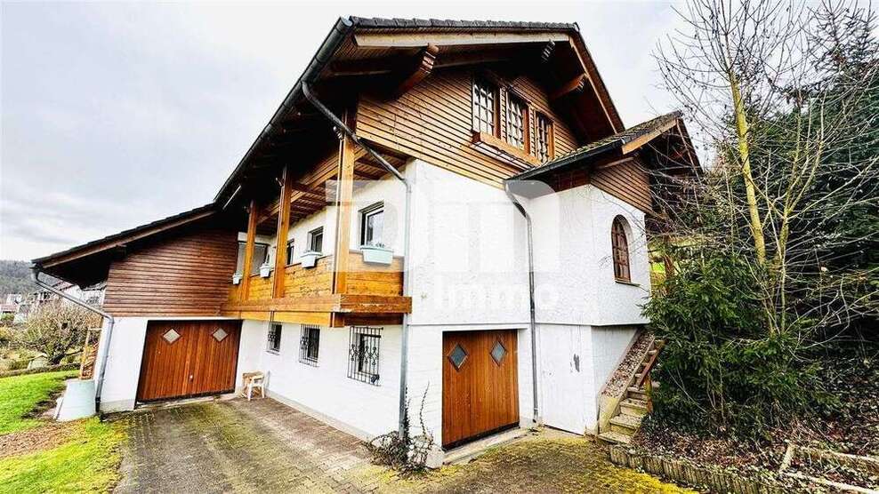 Haus zum Kaufen in Waldkappel 199.000 € 195 m²