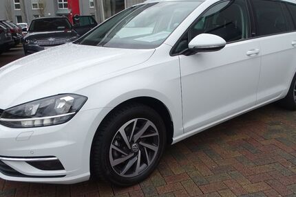 VW Golf 133.000 km 10.950 &euro; Hofgeismar 34369