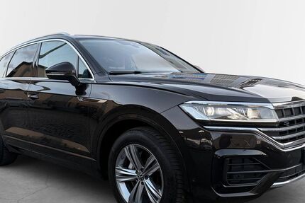 VW Touareg 154.317 km 42.950 &euro; Kassel 34117