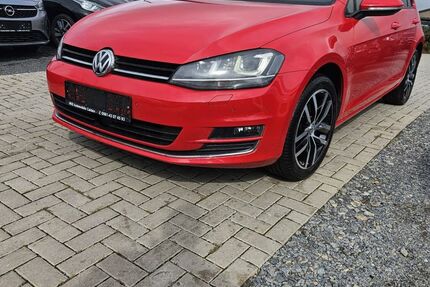 VW Golf 81.652 km 11.250 € Calden 34379