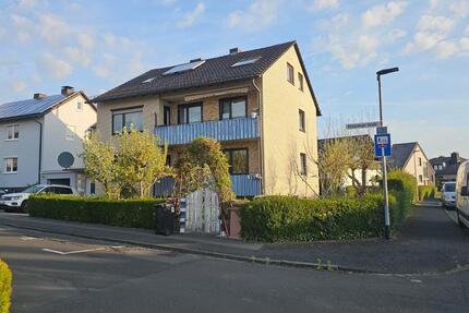 Haus Baunatal - 7 Zimmer, 173 m&sup2;, 390.000&euro; | Angebot:26338413