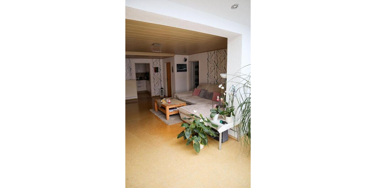 Mehrfamilienhaus, Wohnhaus Baunatal - 6 Zimmer, 300 m&sup2;, 679.000&euro; | Angebot:24561893