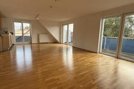 Haus Fritzlar - 4 Zimmer, 110 m&sup2;, 1.500&euro; | Angebot:27536346