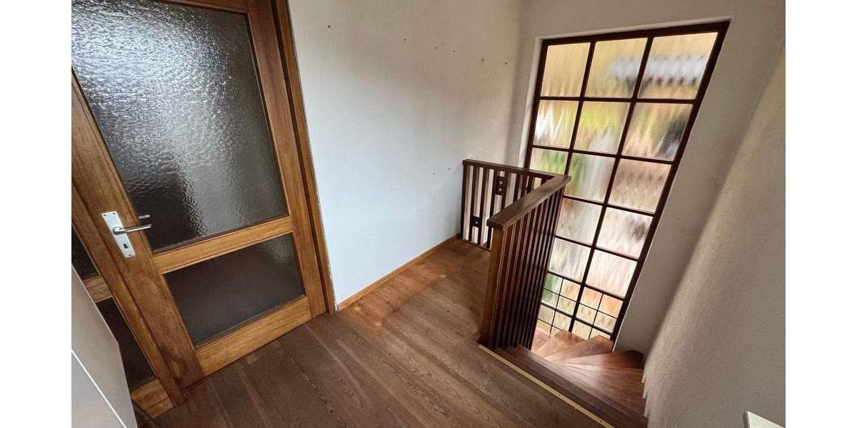 Doppelhaushälfte Helsa - 5 Zimmer, 110 m&sup2;, 175.000&euro; | Angebot:25674115