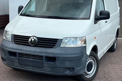 VW T5 Transporter 256.674 km 5.500 € Kassel 34117