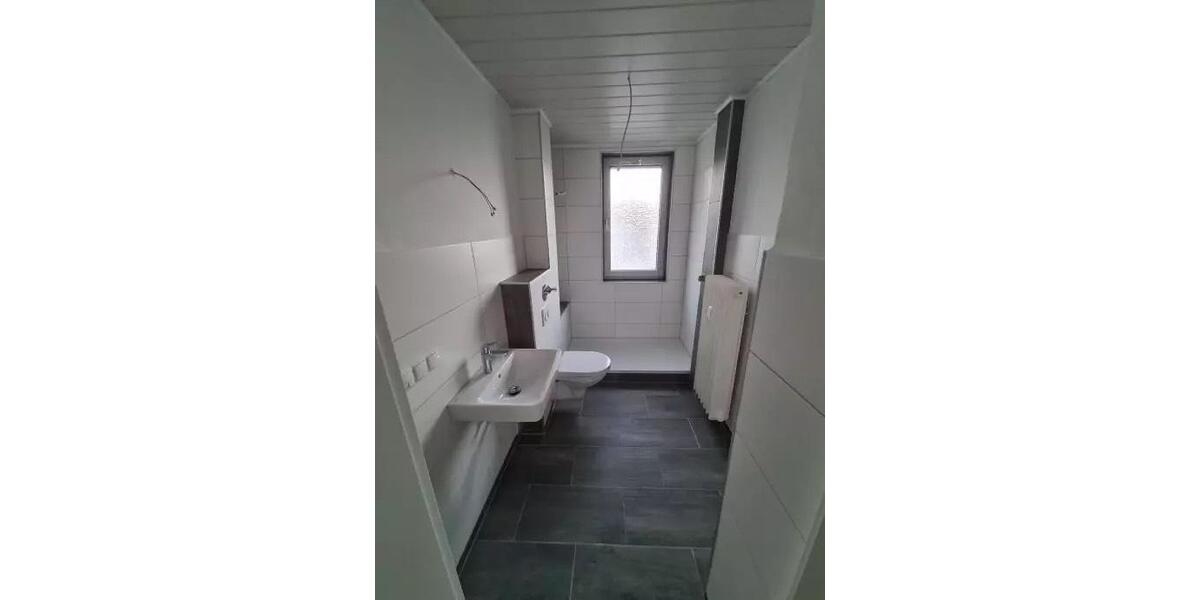 Etagenwohnung Kassel Harleshausen - 2 Zimmer, 76 m&sup2;, 700&euro; | Angebot:25520155