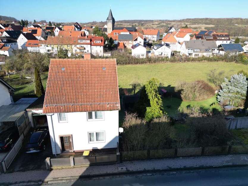 Haus zum Kaufen in Ahnatal 80.000 € 132 m²